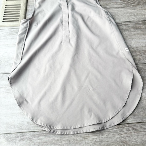 MEC Sleeveless Beige Blouse Top - Picture 7 of 14